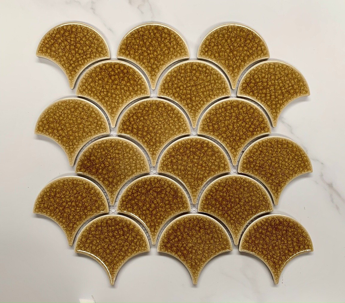 Gạch vảy cá men rạn vàng GP-FT113