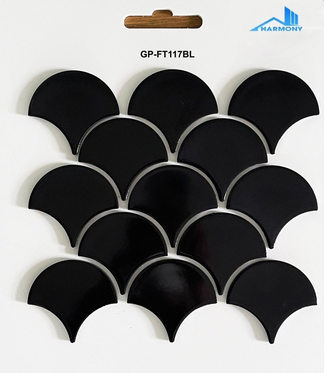 Gạch vảy cá men trơn màu đen FT117BL