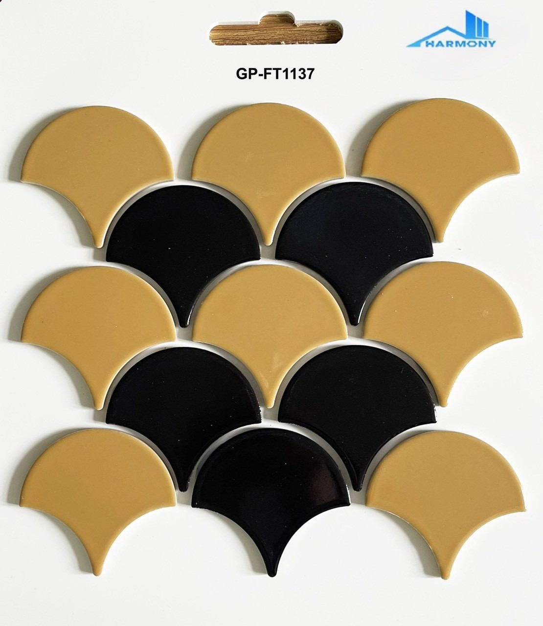 Gạch vảy cá men trơn phối màu vàng - đen FT1137