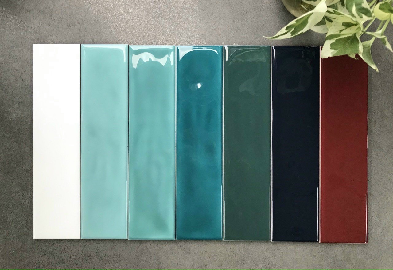 Gạch thẻ lượn sóng KT 75x300mm