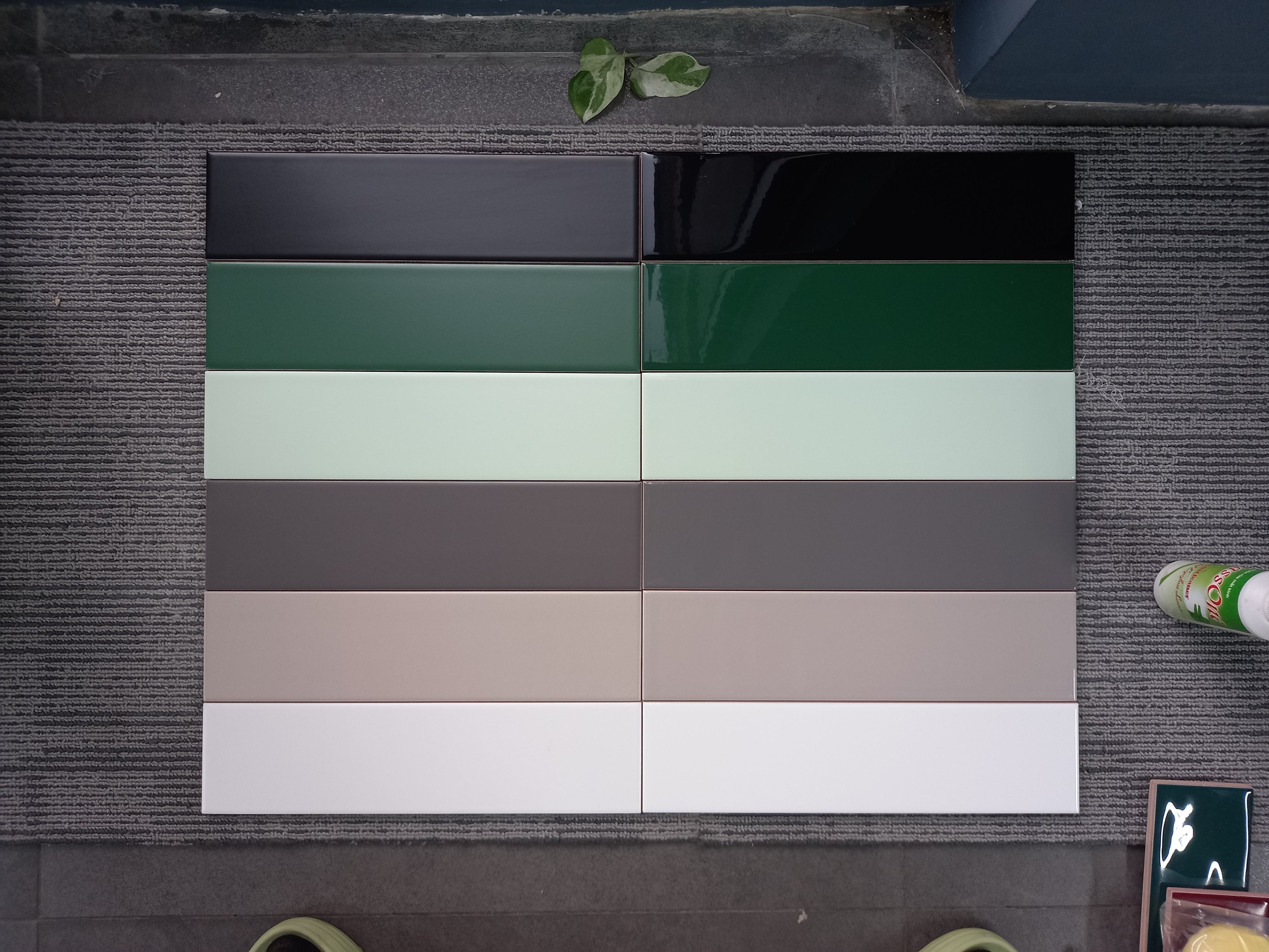 Gạch thẻ men mờ KT 75x300mm